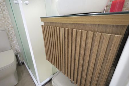 Apartamento para alugar com 45m², 2 quartos e 1 vaga Apartamento para alugar com 45m², 2 quartos e 1 vagaBanheiro