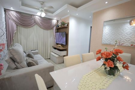 Sala de apartamento à venda com 2 quartos, 45m² em Jardim Utinga, Santo André