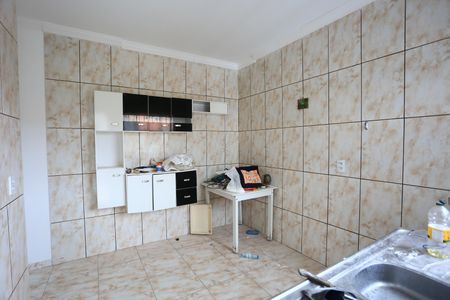Casa para alugar com 50m², 2 quartos e 1 vagacozinha