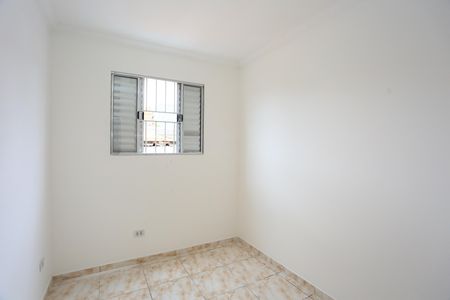 quarto 1 de casa para alugar com 3 quartos, 50m² em Vila Ernesto, São Paulo