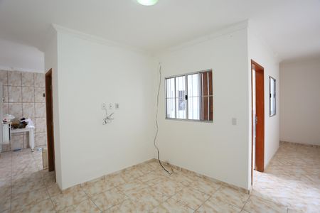 Sala  de casa para alugar com 3 quartos, 50m² em Vila Ernesto, São Paulo