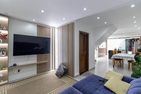 Sala e Cozinha de casa à venda com 3 quartos, 220m² em Vila Talarico, São Paulo