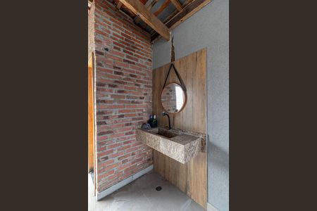 Casa à venda com 220m², 3 quartos e 2 vagasLavabo Externo