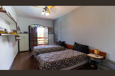 Casa à venda com 4 quartos, 500m² em Fonseca, Niterói