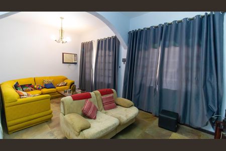 Casa à venda com 4 quartos, 500m² em Fonseca, Niterói