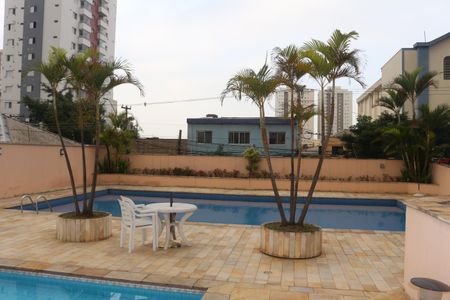 Apartamento à venda com 100m², 3 quartos e 2 vagasÁrea comum - Piscina