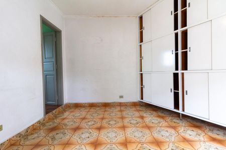 Casa para alugar com 178m², 2 quartos e 2 vagas Casa para alugar com 178m², 2 quartos e 2 vagasEdicula