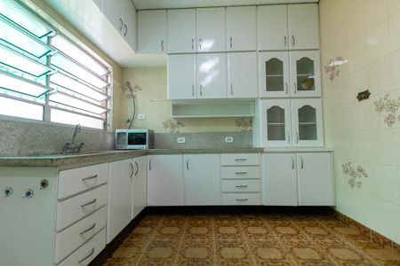 Casa para alugar com 178m², 2 quartos e 2 vagas Casa para alugar com 178m², 2 quartos e 2 vagasCozinha