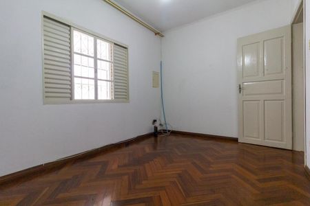 Casa para alugar com 178m², 2 quartos e 2 vagas Casa para alugar com 178m², 2 quartos e 2 vagasQuarto 1