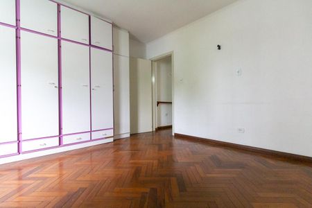 Casa para alugar com 178m², 2 quartos e 2 vagas Casa para alugar com 178m², 2 quartos e 2 vagasQuarto 2