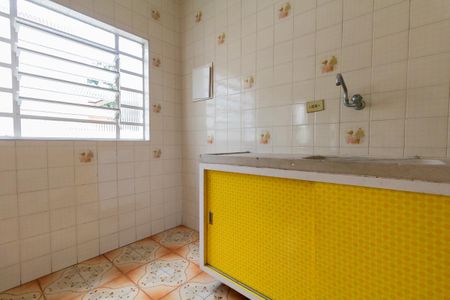 Casa para alugar com 178m², 2 quartos e 2 vagas Casa para alugar com 178m², 2 quartos e 2 vagasEdicula - Cozinha