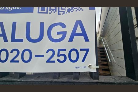 Casa para alugar com 178m², 2 quartos e 2 vagas Casa para alugar com 178m², 2 quartos e 2 vagasFachada - plaquinha