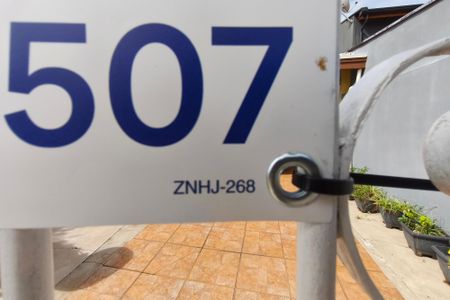 Casa à venda com 173m², 3 quartos e 6 vagasPLACA INSTALADA NA FACHADA