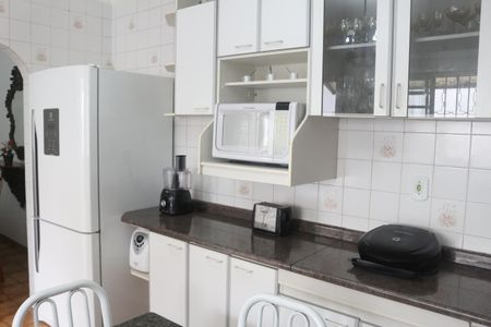 Casa à venda com 129m², 2 quartos e 4 vagasCozinha