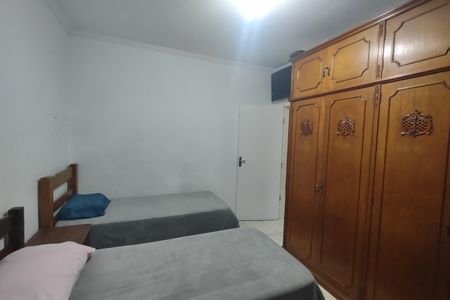 Casa à venda com 129m², 2 quartos e 4 vagas Casa à venda com 129m², 2 quartos e 4 vagasQuarto