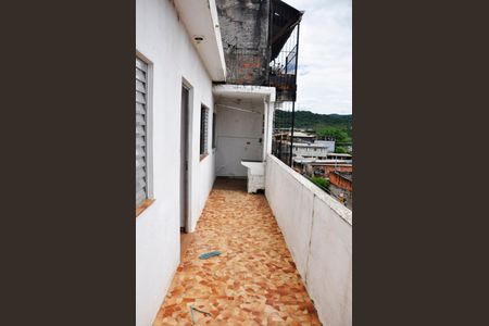 Casa para alugar com 129m², 3 quartos e 1 vagaDetalhe - Varanda e Área de Serviço