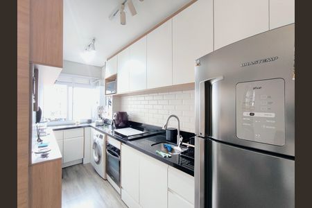 Apartamento para alugar com 53m², 2 quartos e 1 vaga Apartamento para alugar com 53m², 2 quartos e 1 vagaCozinha e Área de Serviço