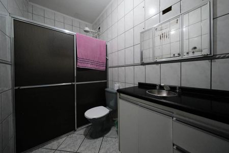 Casa à venda com 128m², 3 quartos e 3 vagasBanheiro 2