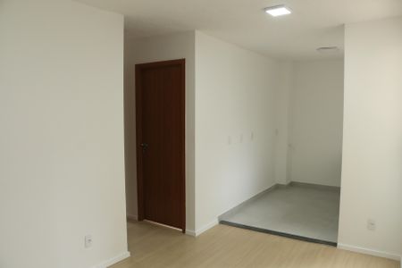 sala de apartamento para alugar com 2 quartos, 55m² em Jardim Alvorada, Nova Iguaçu