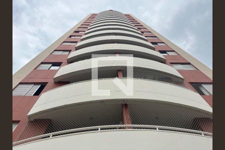 Apartamento para alugar com 42m², 1 quarto e 1 vaga Apartamento para alugar com 42m², 1 quarto e 1 vagaFachada