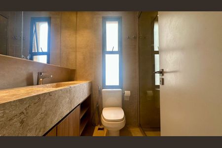 Apartamento à venda com 161m², 2 quartos e 2 vagas Apartamento à venda com 161m², 2 quartos e 2 vagasBanheiro