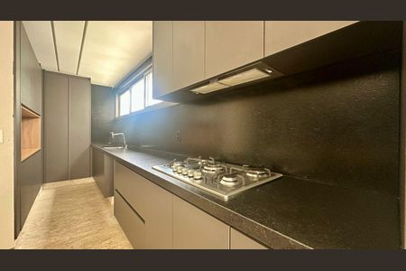 Apartamento à venda com 161m², 2 quartos e 2 vagas Apartamento à venda com 161m², 2 quartos e 2 vagasCozinha