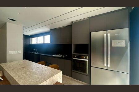 Apartamento à venda com 161m², 2 quartos e 2 vagas Apartamento à venda com 161m², 2 quartos e 2 vagasCozinha