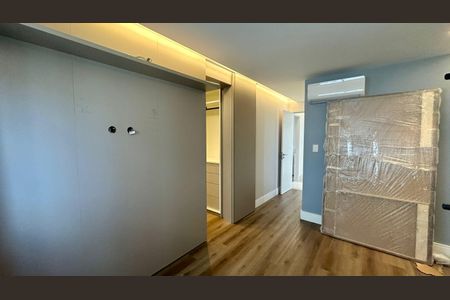 Apartamento à venda com 161m², 2 quartos e 2 vagas Apartamento à venda com 161m², 2 quartos e 2 vagasQuarto