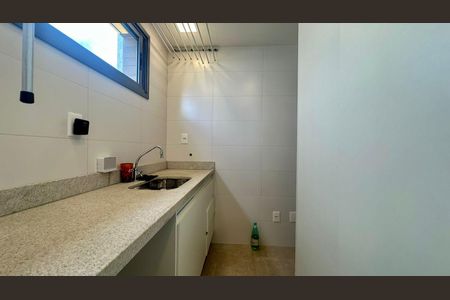Apartamento à venda com 161m², 2 quartos e 2 vagas Apartamento à venda com 161m², 2 quartos e 2 vagasÁrea privativa