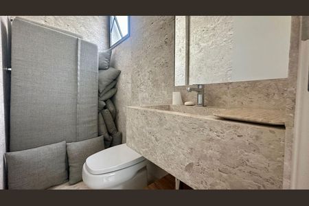 Apartamento à venda com 161m², 2 quartos e 2 vagas Apartamento à venda com 161m², 2 quartos e 2 vagasLavabo