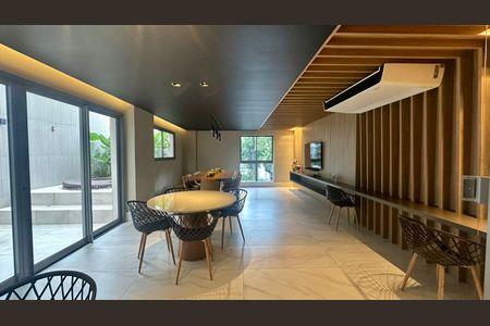 Apartamento à venda com 161m², 2 quartos e 2 vagas Apartamento à venda com 161m², 2 quartos e 2 vagasÁrea comum