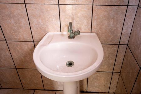 Casa à venda com 175m², 2 quartos e 2 vagasLavabo