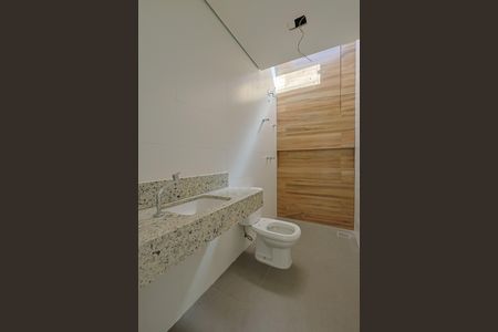 Casa à venda com 127m², 3 quartos e 1 vagaBanheiro da Suíte