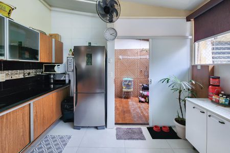 Apartamento à venda com 85m², 3 quartos e sem vagaCozinha 