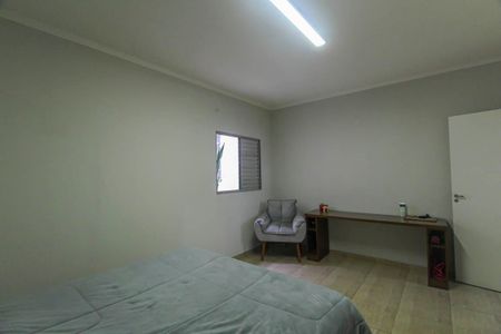 Casa à venda com 158m², 3 quartos e 1 vaga