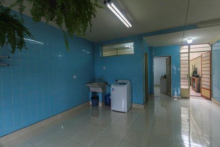 Casa à venda com 158m², 3 quartos e 1 vaga