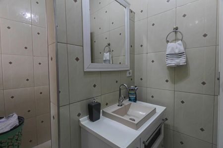 Casa à venda com 158m², 3 quartos e 1 vaga