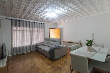 Casa à venda com 3 quartos, 158m² em Vila Paulo Silas, São Paulo