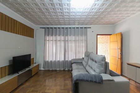 Casa à venda com 3 quartos, 158m² em Vila Paulo Silas, São Paulo