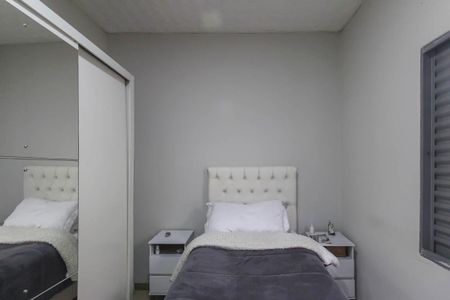 Casa à venda com 158m², 3 quartos e 1 vaga