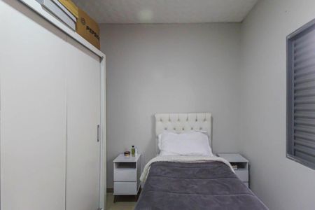 Casa à venda com 158m², 3 quartos e 1 vaga