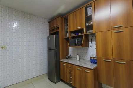 Casa à venda com 158m², 3 quartos e 1 vaga