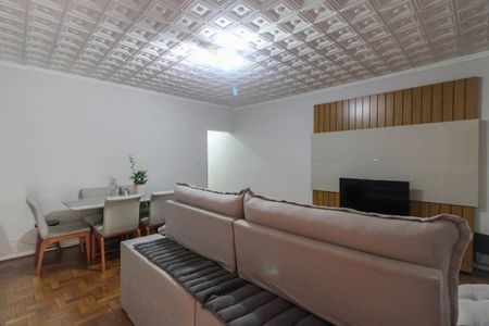 Casa à venda com 3 quartos, 158m² em Vila Paulo Silas, São Paulo
