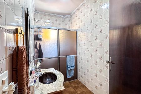 Casa à venda com 200m², 3 quartos e 1 vagaBanheiro 1