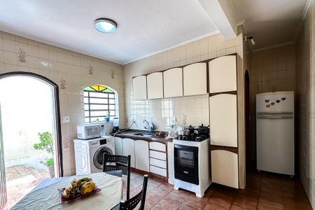 Casa à venda com 200m², 3 quartos e 1 vagaCozinha