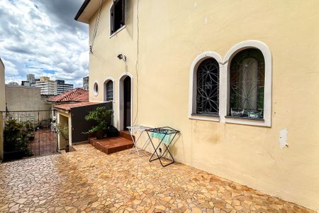 Casa à venda com 200m², 3 quartos e 1 vagaQuintal