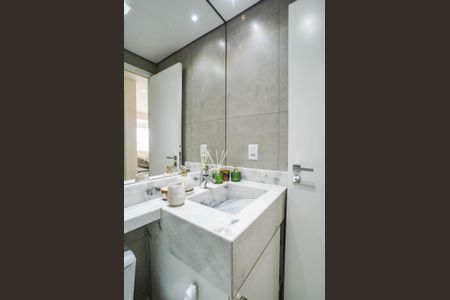 Apartamento à venda com 63m², 2 quartos e 1 vagaBanheiro Social