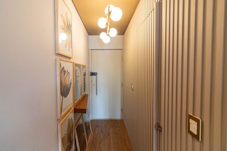 Apartamento para alugar com 92m², 1 quarto e 2 vagasEntrada