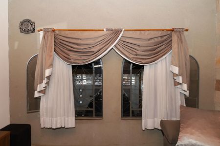 Casa à venda com 120m², 2 quartos e 2 vagasSala