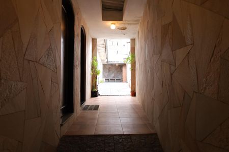 Casa à venda com 120m², 2 quartos e 2 vagasVaranda